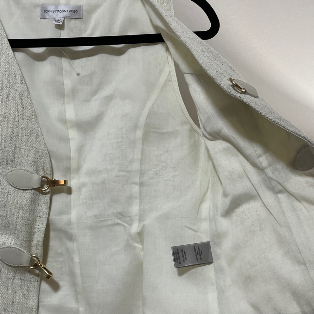 Torn by Ronny Kobo Bernadette Cream Sleeveless V-Neck Top w/ Decorative Closures - Picture 12 of 17